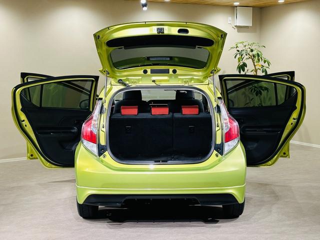 アクア S 純正エアロ ナビ/TV/CD/DVD/Bluetooth バックモニター ETC LEDライト スマートキー&プッシュエンスタ(35枚目)