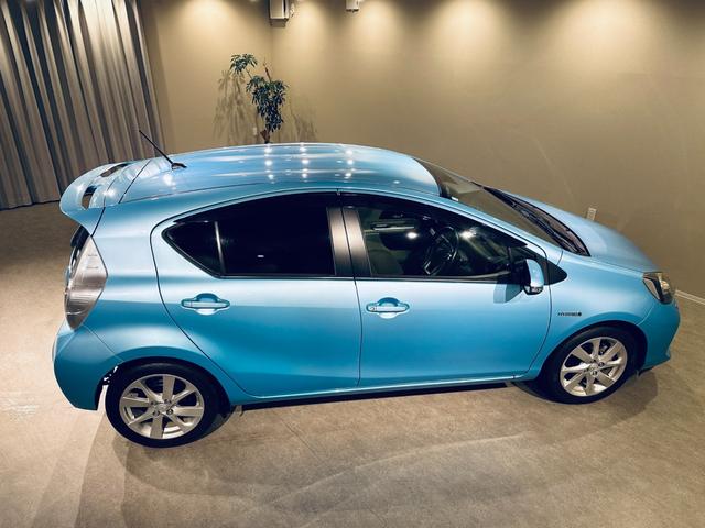 アクア Ｇ　ナビ／ＴＶ／ＣＤ／Ｂｌｕｅｔｏｏｔｈ　バックモニター　ＥＴＣ　ドラレコ　ＬＥＤライト／フォグライト　スマートキー／エンジンプッシュスタート　純正１６インチアルミ（17枚目）