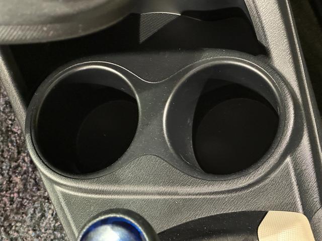 アクア Ｇ　ナビ／ＴＶ／ＣＤ／Ｂｌｕｅｔｏｏｔｈ　バックモニター　ＥＴＣ　ドラレコ　ＬＥＤライト／フォグライト　スマートキー／エンジンプッシュスタート　純正１６インチアルミ（50枚目）