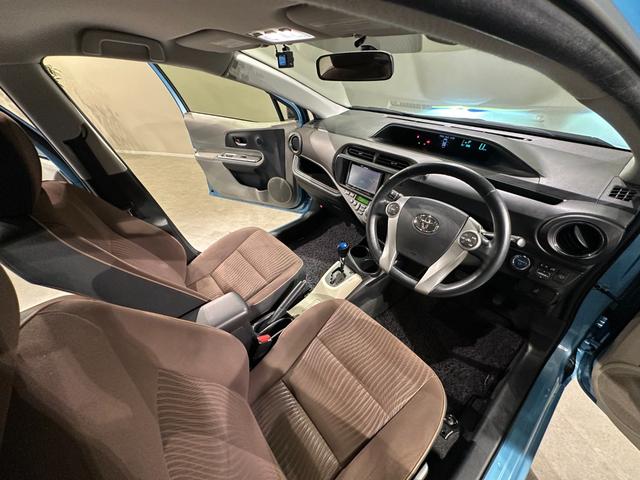 アクア Ｇ　ナビ／ＴＶ／ＣＤ／Ｂｌｕｅｔｏｏｔｈ　バックモニター　ＥＴＣ　ドラレコ　ＬＥＤライト／フォグライト　スマートキー／エンジンプッシュスタート　純正１６インチアルミ（52枚目）