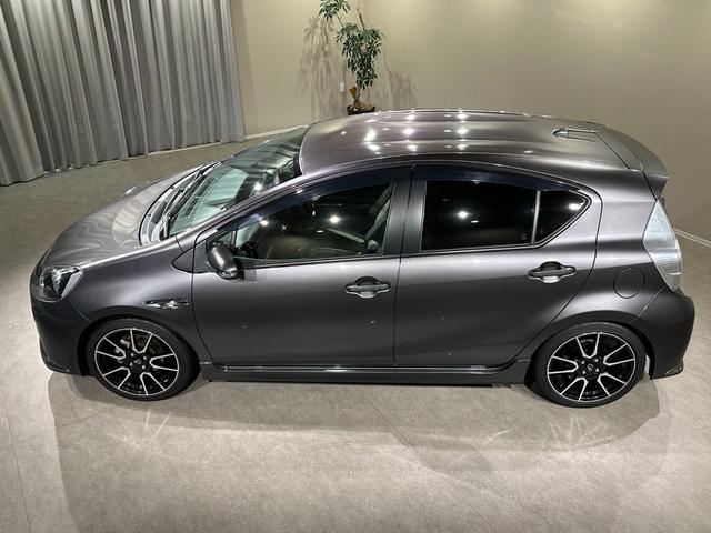 アクア Ｇ　Ｇ’ｓ　純正ナビ／ＴＶ／ＣＤ／ＤＶＤ／Ｂｌｕｅｔｏｏｔｈ　ＥＴＣ　Ｇ’ｚ専用１７インチアルミ／シート／エアロ　シートヒーター　ＬＥＤライト／フォグライト（13枚目）