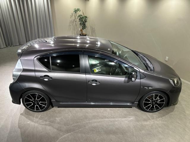 アクア Ｇ　Ｇ’ｓ　純正ナビ／ＴＶ／ＣＤ／ＤＶＤ／Ｂｌｕｅｔｏｏｔｈ　ＥＴＣ　Ｇ’ｚ専用１７インチアルミ／シート／エアロ　シートヒーター　ＬＥＤライト／フォグライト（15枚目）
