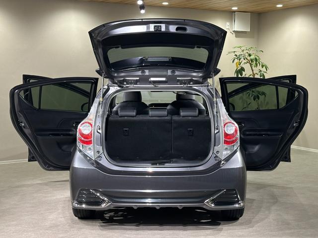 アクア Ｇ　Ｇ’ｓ　純正ナビ／ＴＶ／ＣＤ／ＤＶＤ／Ｂｌｕｅｔｏｏｔｈ　ＥＴＣ　Ｇ’ｚ専用１７インチアルミ／シート／エアロ　シートヒーター　ＬＥＤライト／フォグライト（31枚目）