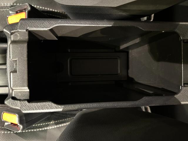 アクア Ｇ　Ｇ’ｓ　純正ナビ／ＴＶ／ＣＤ／ＤＶＤ／Ｂｌｕｅｔｏｏｔｈ　ＥＴＣ　Ｇ’ｚ専用１７インチアルミ／シート／エアロ　シートヒーター　ＬＥＤライト／フォグライト（44枚目）