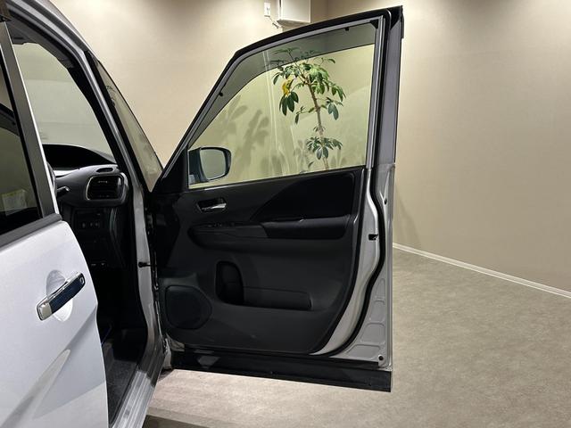 セレナ e-パワー ハイウェイスターV プロパイロット 純正10インチナビ/TV/CD/DVD/Bluray/Bluetooth 後席モニター アランドビューモニター インテリジェントルームミラー ETC LEDライト/フォグライト(30枚目)