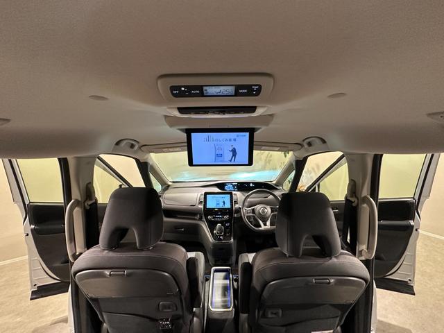 セレナ e-パワー ハイウェイスターV プロパイロット 純正10インチナビ/TV/CD/DVD/Bluray/Bluetooth 後席モニター アランドビューモニター インテリジェントルームミラー ETC LEDライト/フォグライト(40枚目)