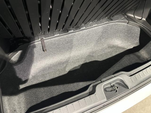 セレナ e-パワー ハイウェイスターV プロパイロット 純正10インチナビ/TV/CD/DVD/Bluray/Bluetooth 後席モニター アランドビューモニター インテリジェントルームミラー ETC LEDライト/フォグライト(53枚目)