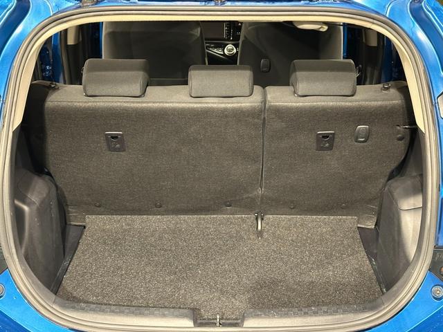 アクア Ｓ　純正ナビ／ＴＶ／ＣＤ／Ｂｌｕｅｔｏｏｔｈ　バックモニター　社外１５インチアルミ　ＬＥＤライト／フォグライト　キーレス　ＴＳＳ　プリクラッシュブレーキ／レーンアシスト／オートマチックハイビーム（36枚目）