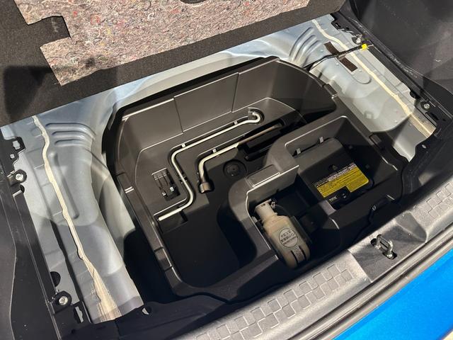 アクア Ｓ　純正ナビ／ＴＶ／ＣＤ／Ｂｌｕｅｔｏｏｔｈ　バックモニター　社外１５インチアルミ　ＬＥＤライト／フォグライト　キーレス　ＴＳＳ　プリクラッシュブレーキ／レーンアシスト／オートマチックハイビーム（39枚目）