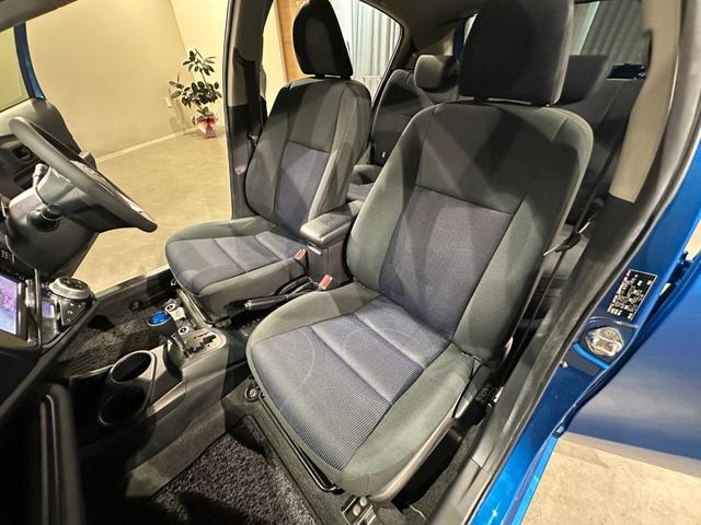 アクア Ｓ　純正ナビ／ＴＶ／ＣＤ／Ｂｌｕｅｔｏｏｔｈ　バックモニター　社外１５インチアルミ　ＬＥＤライト／フォグライト　キーレス　ＴＳＳ　プリクラッシュブレーキ／レーンアシスト／オートマチックハイビーム（52枚目）