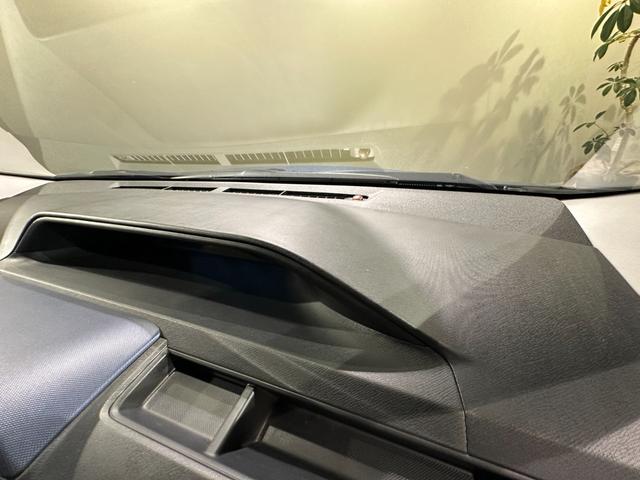 アクア Ｓ　純正ナビ／ＴＶ／ＣＤ／Ｂｌｕｅｔｏｏｔｈ　バックモニター　社外１５インチアルミ　ＬＥＤライト／フォグライト　キーレス　ＴＳＳ　プリクラッシュブレーキ／レーンアシスト／オートマチックハイビーム（72枚目）