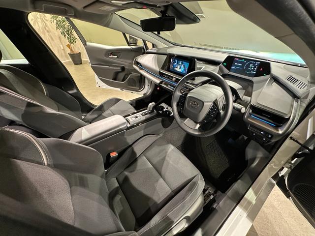 プリウス G 純正ディスプレイオーディオ/TV/Bluetoot/MiracastR バックモニター 2.0ETC シートヒーター 純正19インチアルミ ブラインドスポットモニター LEDライト TSS(35枚目)