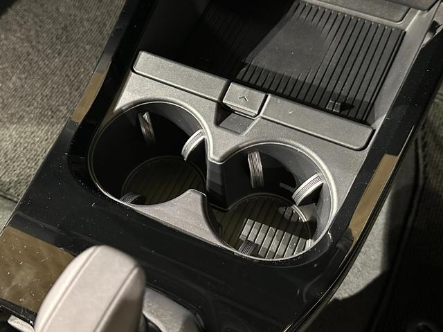 プリウス G 純正ディスプレイオーディオ/TV/Bluetoot/MiracastR バックモニター 2.0ETC シートヒーター 純正19インチアルミ ブラインドスポットモニター LEDライト TSS(39枚目)