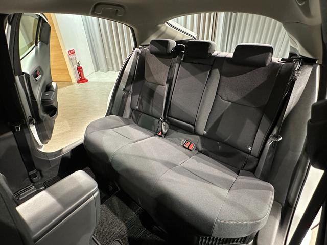 プリウス G 純正ディスプレイオーディオ/TV/Bluetoot/MiracastR バックモニター 2.0ETC シートヒーター 純正19インチアルミ ブラインドスポットモニター LEDライト TSS(43枚目)