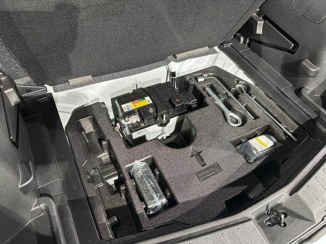 ノート e-パワー X 純正ナビ/TV/CD/DVD/Bluetooth ETC ドラレコ LEDライト 社外14インチアルミ エマージェンシーブレーキ/レーンアシスト(39枚目)