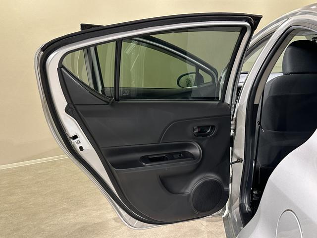 アクア S 純正ナビ/TV/CD/Bluetooth バックモニター ETC ドラレコ キーレス(32枚目)