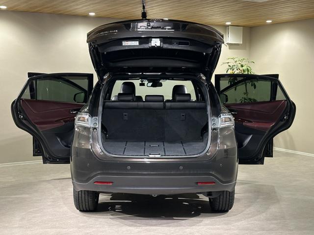 ハリアー プレミアム アドバンスドパッケージ メーカーOPナビ/TV/CD/DVD/Bluetooth/JBL パノラマモニター ETC ドラレコ 純正18インチアルミ プリクラッシュブレーキ/レーダークルーズ/レーンアシスト パワーバックドア(34枚目)