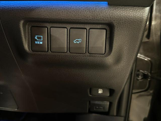 ハリアー プレミアム アドバンスドパッケージ メーカーOPナビ/TV/CD/DVD/Bluetooth/JBL パノラマモニター ETC ドラレコ 純正18インチアルミ プリクラッシュブレーキ/レーダークルーズ/レーンアシスト パワーバックドア(66枚目)