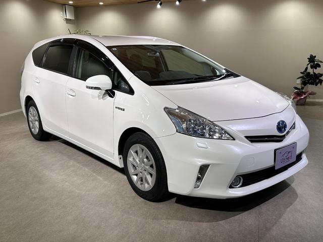 プリウスアルファ Ｓ　純正ナビ／ＴＶ／ＣＤ／ＤＶＤ／Ｂｌｕｅｔｏｏｔｈ　バックモニター　ＥＴＣ　ＬＥＤライト　ＵＳＢ　純正１６インチアルミ　クルコン（12枚目）