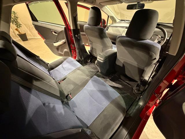 プリウス Ｓマイコーデ　ナビ／ＴＶ／ＣＤ／ＤＶＤ／Ｂｌｕｅｔｏｏｔｈ　バックモニター　ＥＴＣ　ＨＩＤライト　スマートキー＆エンジンプッシュスタート　純正１５インチアルミ（42枚目）