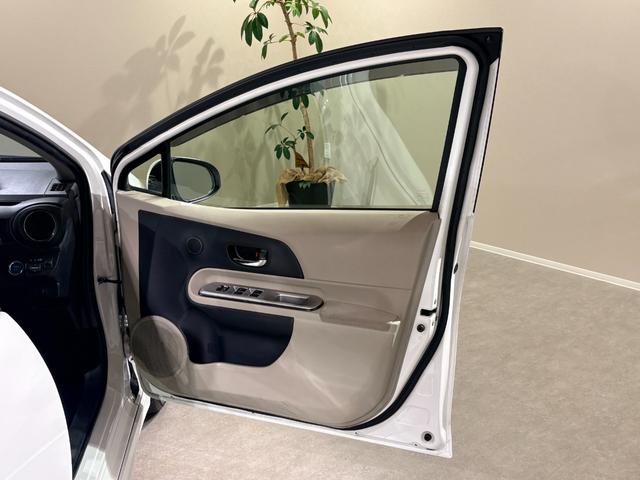 アクア Ｇ　エアロ　純正ナビ／ＴＶ／ＣＤ／Ｂｌｕｅｔｏｏｔｈ　バックモニター　スマートキー＆エンジンプッシュスタート　社外１６インチアルミ（28枚目）