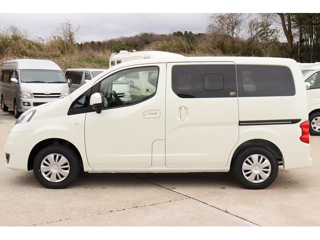 ＮＶ２００バネットバン 　サブバッテリー　走行充電　外部充電　電圧計　スマートキー　フリップダウンＭ　走行安全装置（43枚目）