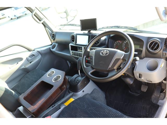 カムロード 　ＹＭＳ　レガード　軽油　４ＷＤ　ＦＦヒーター　トリプルサブバッテリー　１５００Ｗインバーター　電気式温水ボイラー　ルーフベント　１６インチテレビ　地デジアンテナ　アルミホイール　電子レンジ（4枚目）