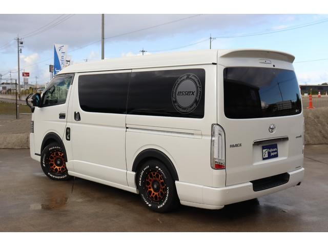 ハイエースバン スーパーＧＬ　ダークプライムＩＩ　ベッドキット　ピボットクルーズコントロール　フロントスポイラー　社外１６インチアルミホイール　車いす用スロープ　リモコン付き（5枚目）