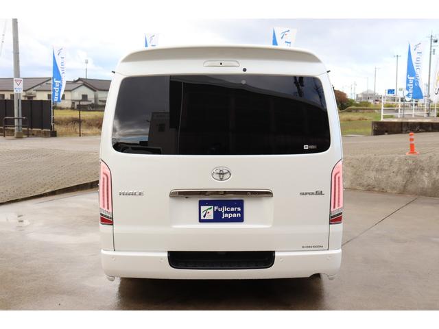 ハイエースバン スーパーＧＬ　ダークプライムＩＩ　ベッドキット　ピボットクルーズコントロール　フロントスポイラー　社外１６インチアルミホイール　車いす用スロープ　リモコン付き（9枚目）