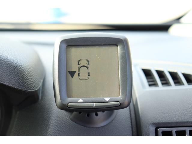 デュカト 　デュカト　リビングストーン５　トルマ燃料式温水ボイラー　トルマ燃料式ＦＦヒーター　１５００ｗインバーター　ツインサブバッテリー　サイドオーニング　８０Ｌ冷蔵庫　カセットトイレ　シャワー（7枚目）