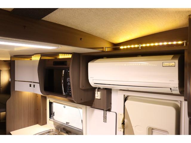 カムロード 　クレア５．３Ｗ　エボリューション　４ＷＤ　家庭用エアコン　トリプルサブバッテリー　ＦＦヒーター　１５００Ｗインバーター　ＤＣ冷蔵庫　１６インチＴＶ　地デジアンテナ　電子レンジ（16枚目）