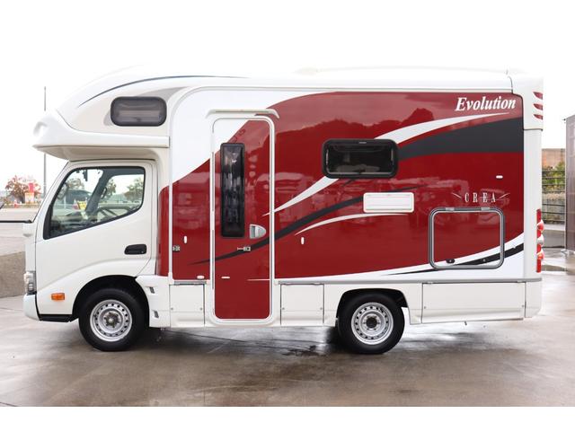 カムロード 　クレア５．３Ｗ　エボリューション　４ＷＤ　家庭用エアコン　トリプルサブバッテリー　ＦＦヒーター　１５００Ｗインバーター　ＤＣ冷蔵庫　１６インチＴＶ　地デジアンテナ　電子レンジ（51枚目）
