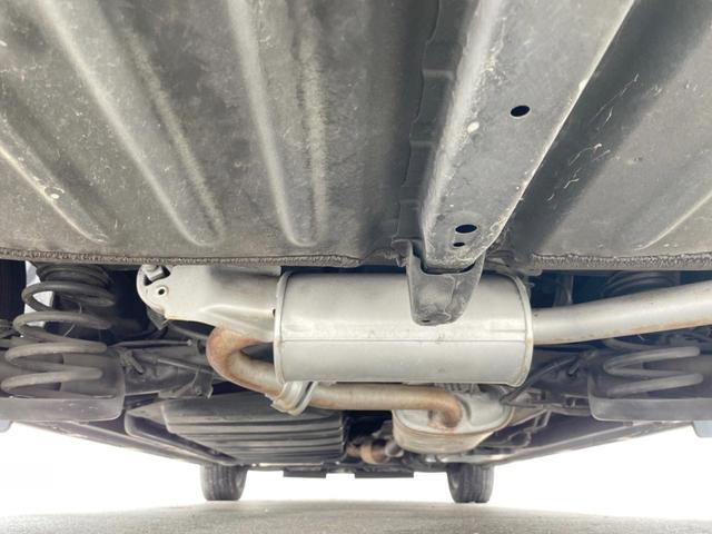 ヴォクシー ＺＳ　煌ＩＩ　両側電動ドア　後席モニター　バックカメラ　衝突被害軽減システム　禁煙車　ドラレコ　コーナーセンサー　スマートキー　ＬＥＤヘッド　ビルトインＥＴＣ　クルコン　オートハイビーム　車線逸脱警報（21枚目）