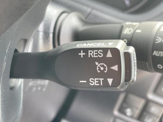 ヴォクシー ＺＳ　煌ＩＩ　両側電動ドア　後席モニター　バックカメラ　衝突被害軽減システム　禁煙車　ドラレコ　コーナーセンサー　スマートキー　ＬＥＤヘッド　ビルトインＥＴＣ　クルコン　オートハイビーム　車線逸脱警報（36枚目）