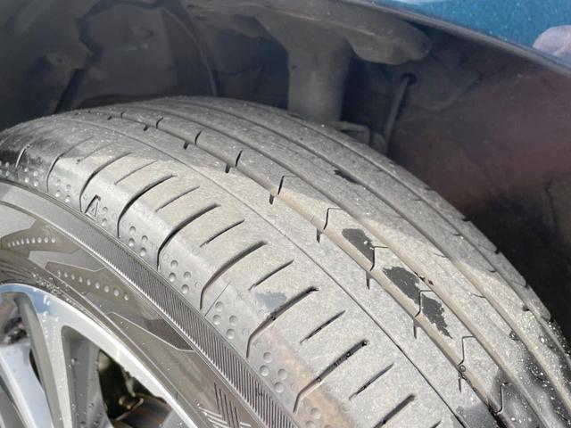 ヴォクシー ＺＳ　煌ＩＩ　両側電動ドア　後席モニター　バックカメラ　衝突被害軽減システム　禁煙車　ドラレコ　コーナーセンサー　スマートキー　ＬＥＤヘッド　ビルトインＥＴＣ　クルコン　オートハイビーム　車線逸脱警報（56枚目）