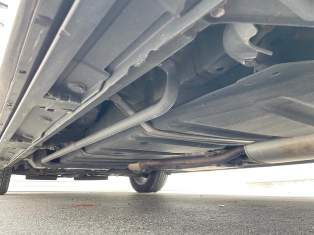 ヴォクシー ＺＳ　煌ＩＩ　両側電動ドア　後席モニター　バックカメラ　衝突被害軽減システム　禁煙車　ドラレコ　コーナーセンサー　スマートキー　ＬＥＤヘッド　ビルトインＥＴＣ　クルコン　オートハイビーム　車線逸脱警報（64枚目）