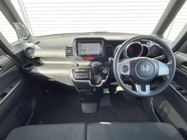 N-BOXカスタム G 禁煙車 純正ナビ バックカメラ コーナーセンサー スマートキー HIDヘッドライト ETC オートライト オートエアコン CD DVD再生 地デジ 横滑り防止装置 アイドリングストップ(2枚目)