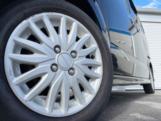 N-BOXカスタム G 禁煙車 純正ナビ バックカメラ コーナーセンサー スマートキー HIDヘッドライト ETC オートライト オートエアコン CD DVD再生 地デジ 横滑り防止装置 アイドリングストップ(13枚目)