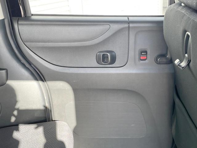 N-BOXカスタム G 禁煙車 純正ナビ バックカメラ コーナーセンサー スマートキー HIDヘッドライト ETC オートライト オートエアコン CD DVD再生 地デジ 横滑り防止装置 アイドリングストップ(48枚目)