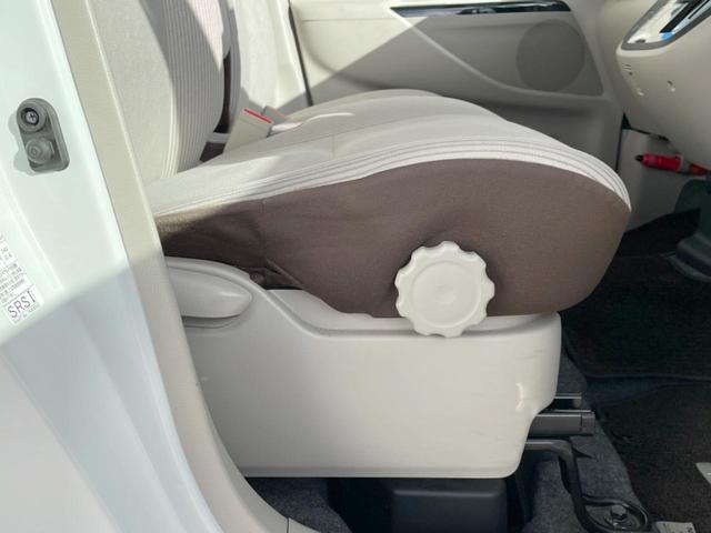 デイズルークス Ｘ　４ＷＤ　電動スライドドア　純正ＳＤナビ　全周囲カメラ　衝突被害軽減システム　禁煙車　ドラレコ　コーナーセンサー　スマートキー　ＥＴＣ　オートエアコン　純正１４インチアルミ　Ｂｌｕｅｔｏｏｔｈ　ＣＤ（48枚目）