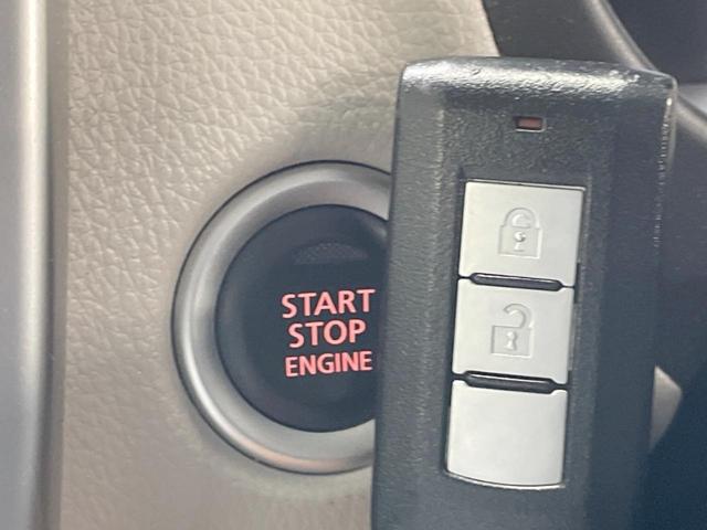 eKワゴン G e-アシスト SDナビ バックカメラ 衝突軽減ブレーキシステム プッシュスタートキー アイドリングストップ 禁煙車 オートエアコン ヘッドライトレベライザー 14インチアルミホイール(7枚目)