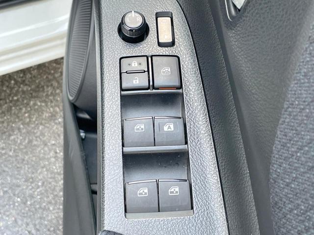 シエンタ G 両側電動ドア 純正SDナビ バックカメラ 禁煙車 ドラレコ スマートキー ビルトインETC オートハイビーム オートエアコン 純正 Bluetooth CD フルセグ(25枚目)