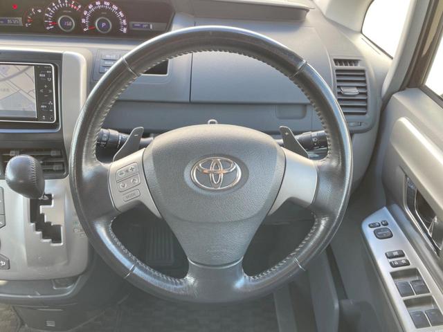 ヴォクシー ZS 煌II 禁煙車 両側電動ドア 純正SDナビ バックカメラ スマートキー HIDヘッド ビルトインETC オートライト デュアルエアコン 純正16インチアルミ Bluetooth CD 地デジ パドルシフト(11枚目)