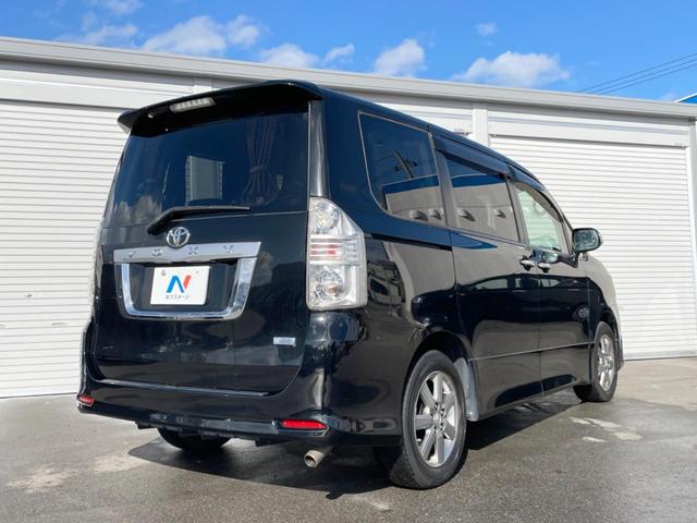 ヴォクシー ZS 煌II 禁煙車 両側電動ドア 純正SDナビ バックカメラ スマートキー HIDヘッド ビルトインETC オートライト デュアルエアコン 純正16インチアルミ Bluetooth CD 地デジ パドルシフト(17枚目)