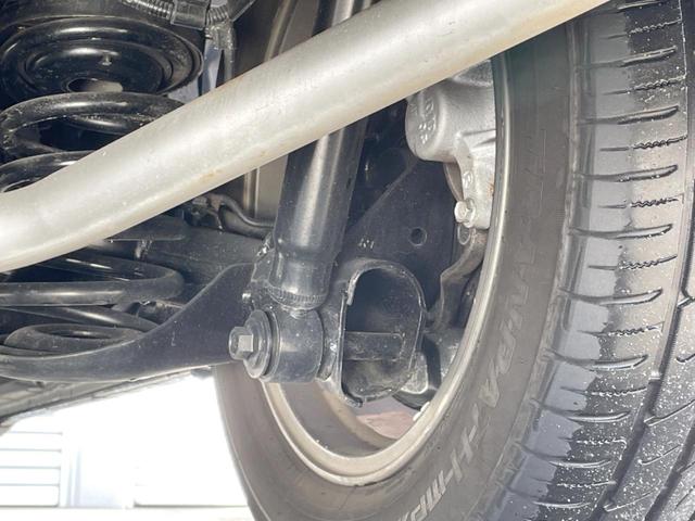 ヴォクシー ZS 煌II 禁煙車 両側電動ドア 純正SDナビ バックカメラ スマートキー HIDヘッド ビルトインETC オートライト デュアルエアコン 純正16インチアルミ Bluetooth CD 地デジ パドルシフト(20枚目)