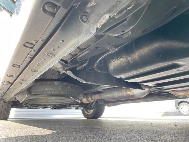 ヴォクシー ZS 煌II 禁煙車 両側電動ドア 純正SDナビ バックカメラ スマートキー HIDヘッド ビルトインETC オートライト デュアルエアコン 純正16インチアルミ Bluetooth CD 地デジ パドルシフト(22枚目)