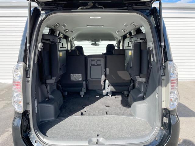 ヴォクシー ZS 煌II 禁煙車 両側電動ドア 純正SDナビ バックカメラ スマートキー HIDヘッド ビルトインETC オートライト デュアルエアコン 純正16インチアルミ Bluetooth CD 地デジ パドルシフト(39枚目)