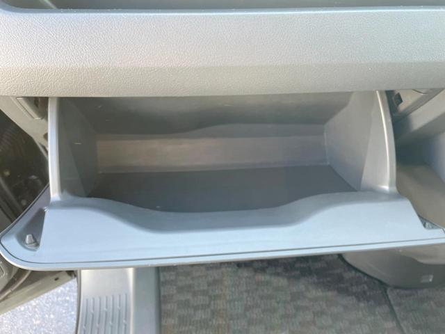 ヴォクシー ZS 煌II 禁煙車 両側電動ドア 純正SDナビ バックカメラ スマートキー HIDヘッド ビルトインETC オートライト デュアルエアコン 純正16インチアルミ Bluetooth CD 地デジ パドルシフト(43枚目)