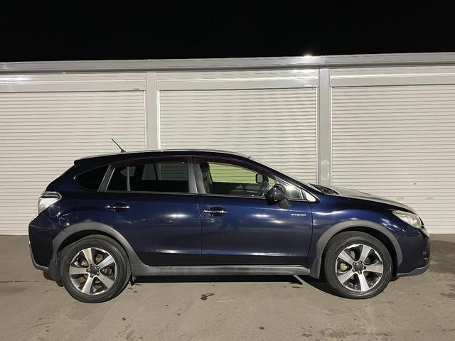 XVハイブリッド 2.0i-L アイサイト 4WD SDナビ バックカメラ 衝突被害軽減システム レーダークルーズ 禁煙車 レザーシート コーナーセンサー スマートキー HIDヘッド ETC オートライト デュアルエアコン(46枚目)