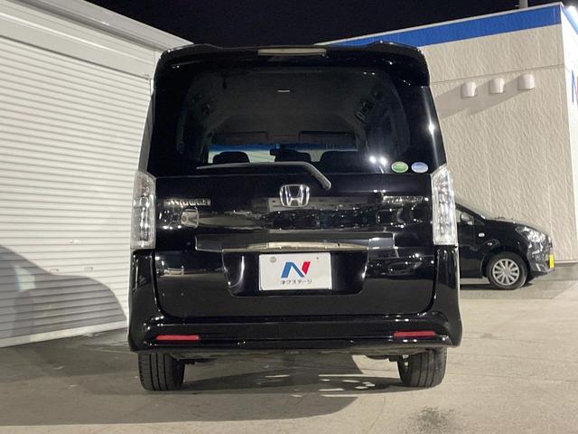 ステップワゴンスパーダ Z クールスピリット 両側電動ドア 禁煙車 ハーフレザーシート スマートキー HIDヘッド ETC クルコン 純正17インチアルミ オートライト オートエアコン CD DVD再生 フルセグ(14枚目)